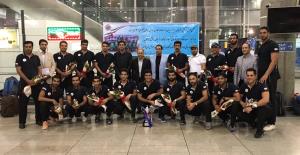 بازگشت تیم ملی هندبال ساحلی به ایران
